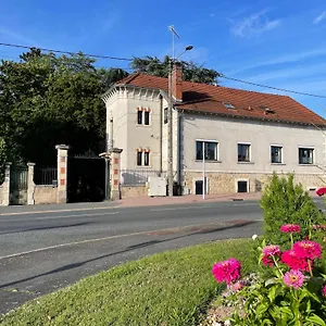 atelier-st-jean.hotels-rhonealpes.com/